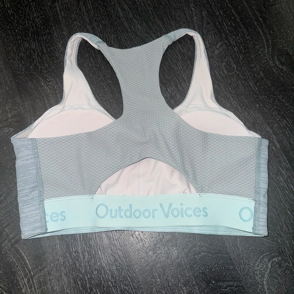 Outdoor Voices Sports Bra in Aqua Green Sz S